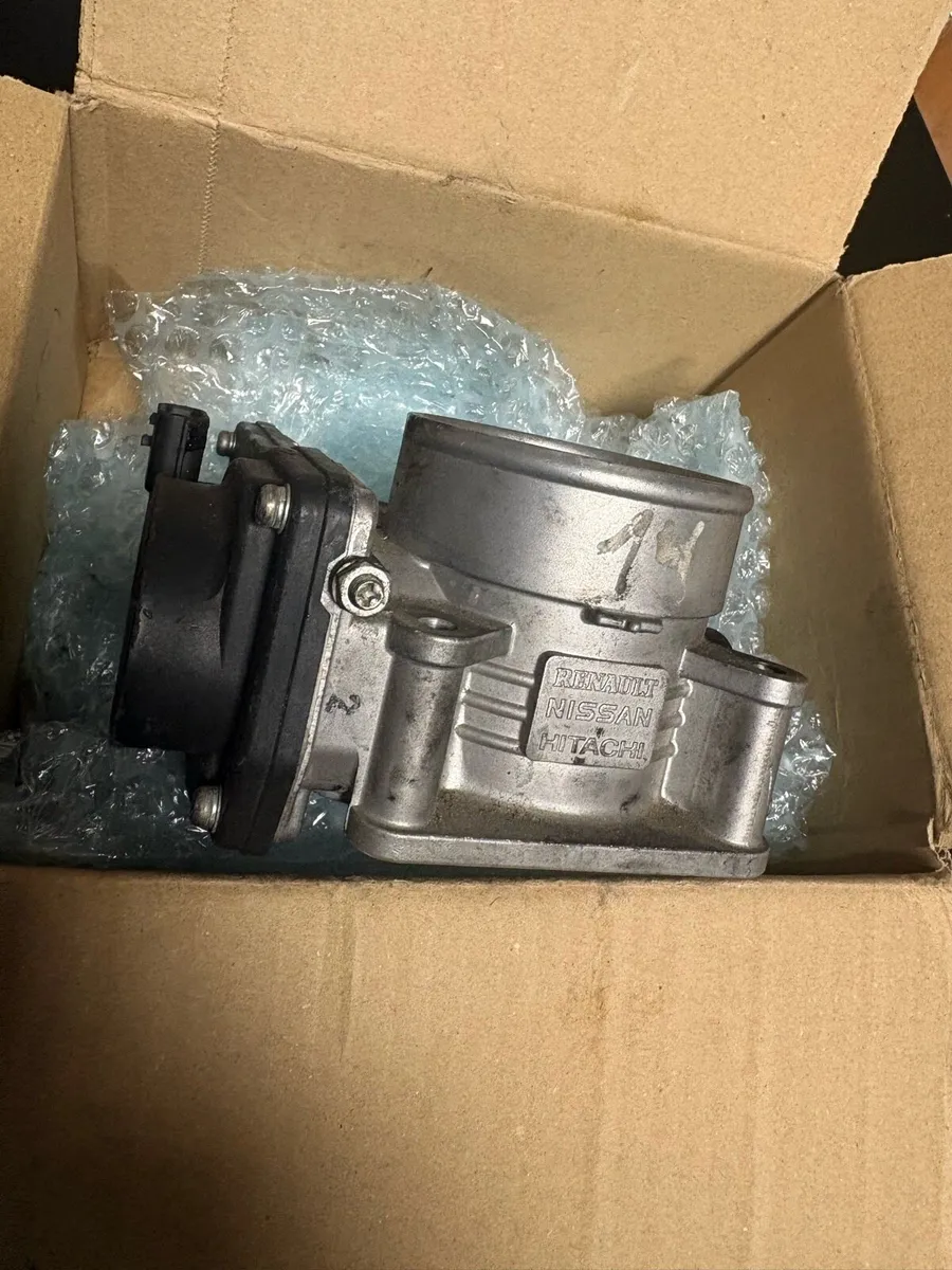HITACHI 526-01 Throttle Body - Image 4