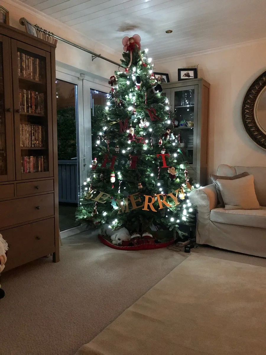 Christmas tree - Image 1