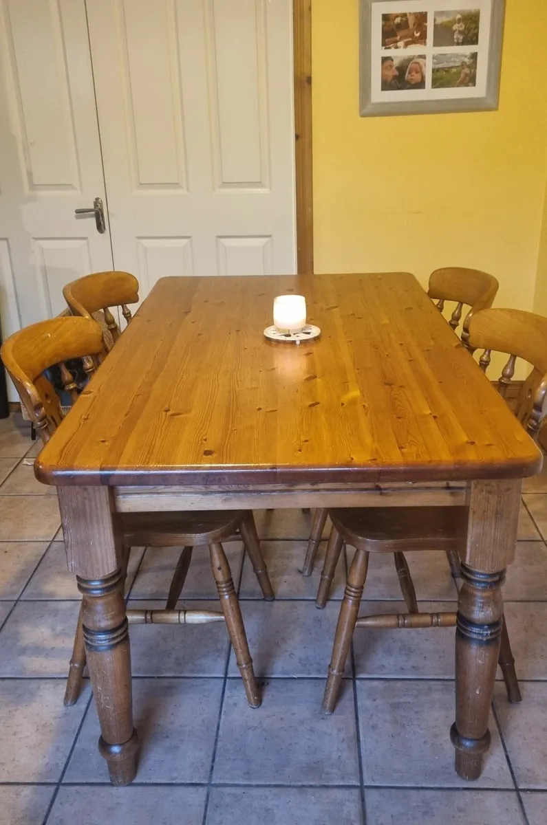 Solid Pine table - Image 1