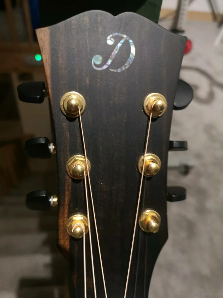 Dowina Cabernet Handmade Guitar. - Image 1