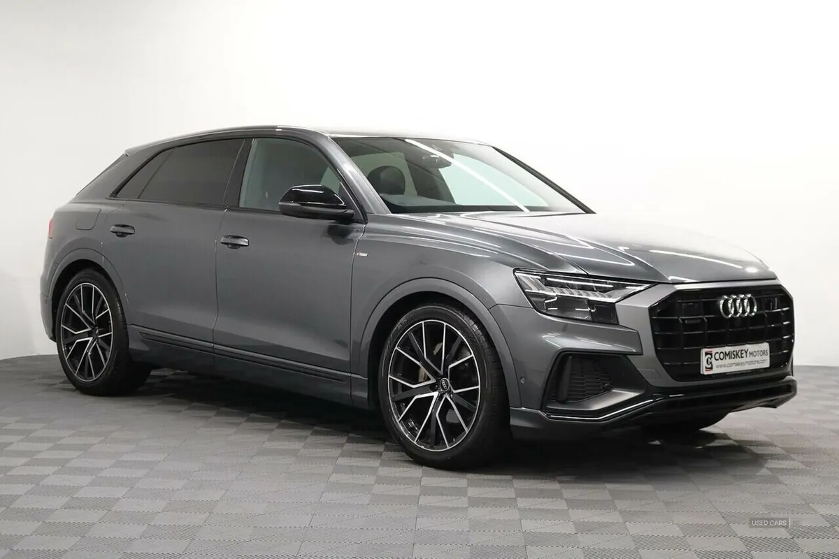 Audi Q8 TDI V6 Black Edition - Image 1