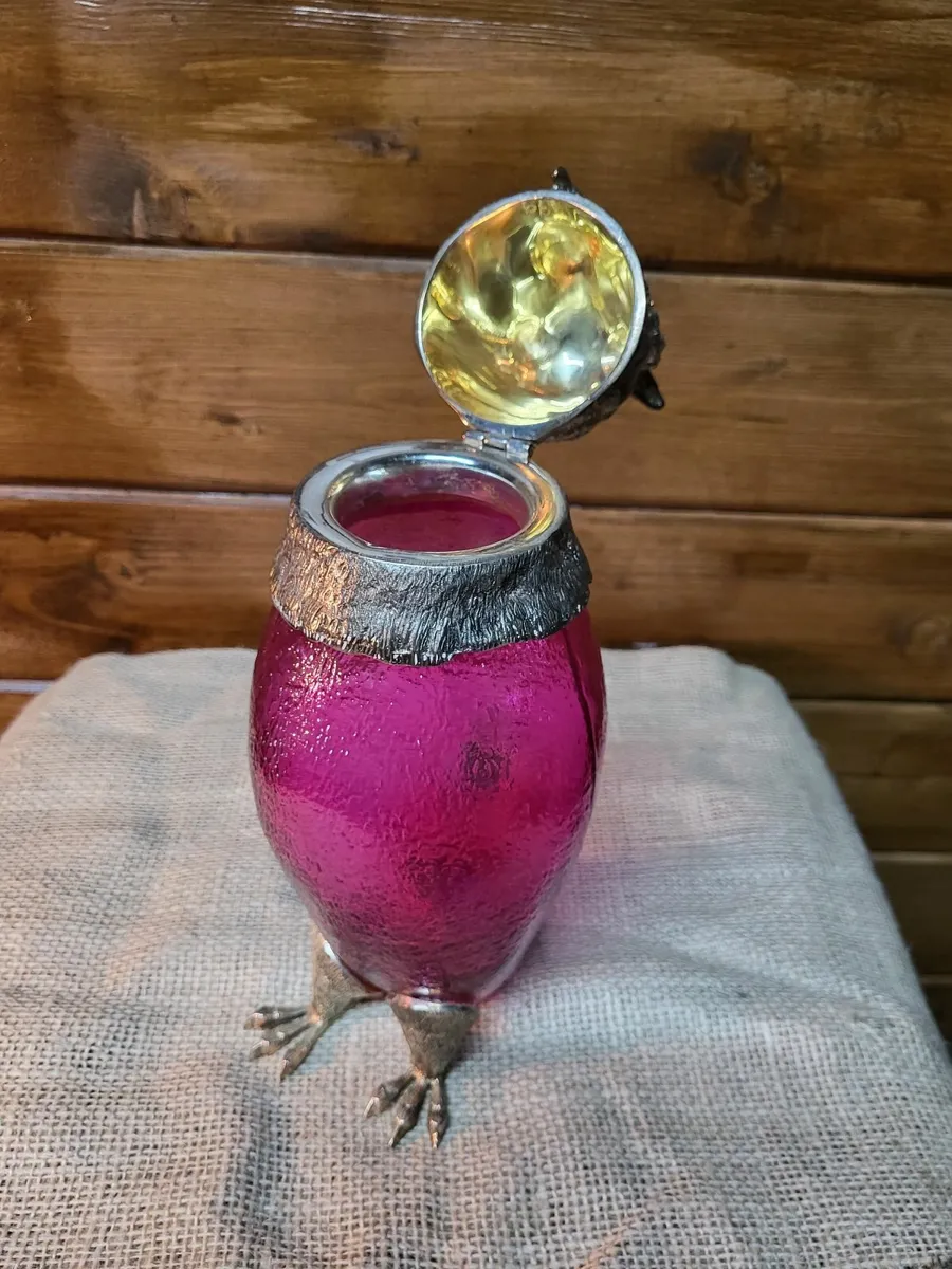 Antique decanters - Image 3