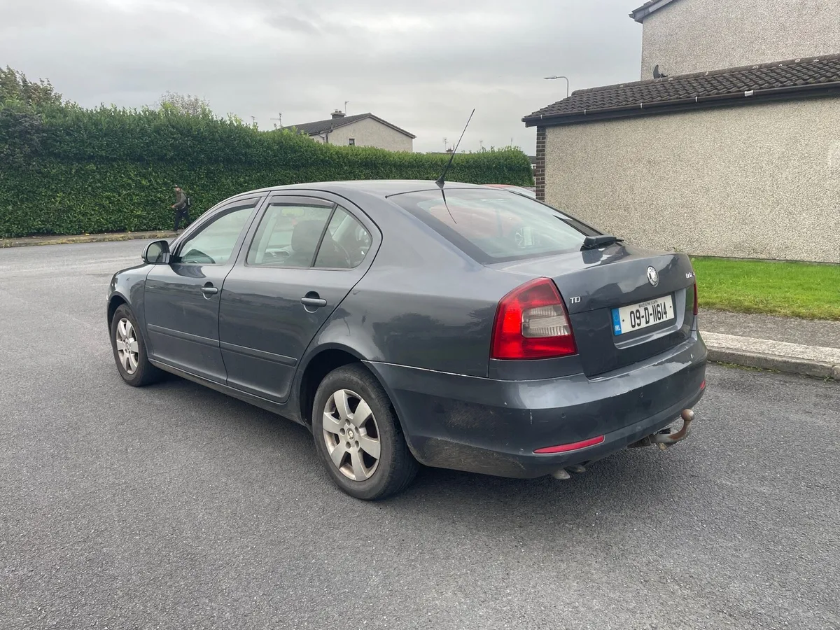 Skoda Octavia 1.9 tdi 2009 - Image 3
