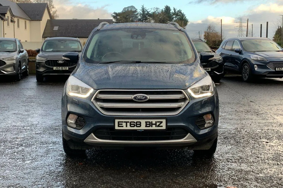 Ford Kuga 2.0 TDCi Titanium Auto in Chrome Blue wi - Image 4