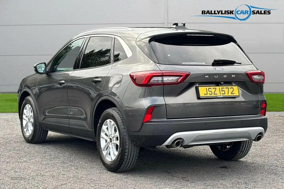 Ford Kuga 1.5 Titanium Petrol Manual 150 ps In Mag - Image 2