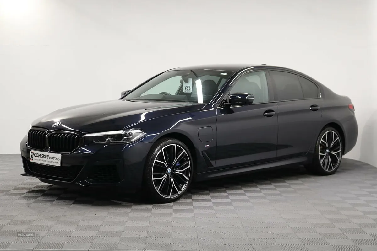BMW 5-Series 530e M Sport - Image 4