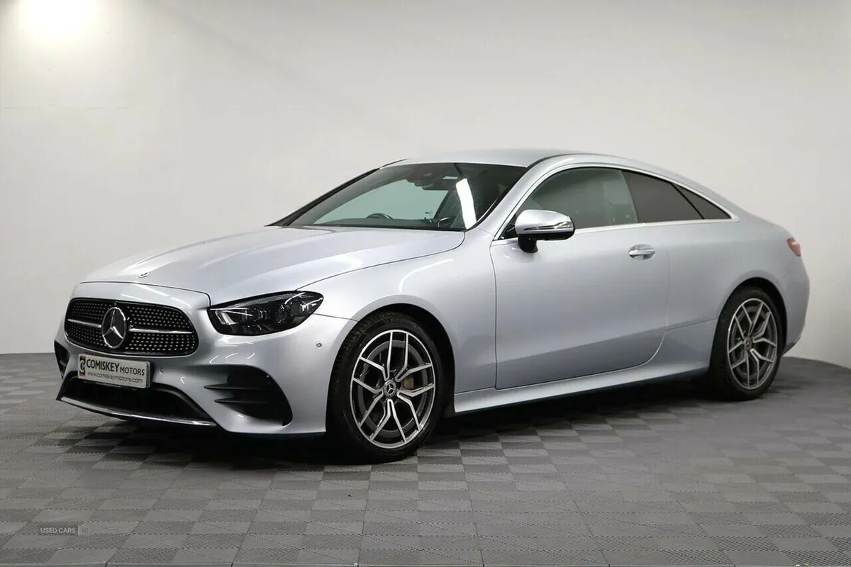 Mercedes-Benz E-Class E220d AMG Line - Image 3
