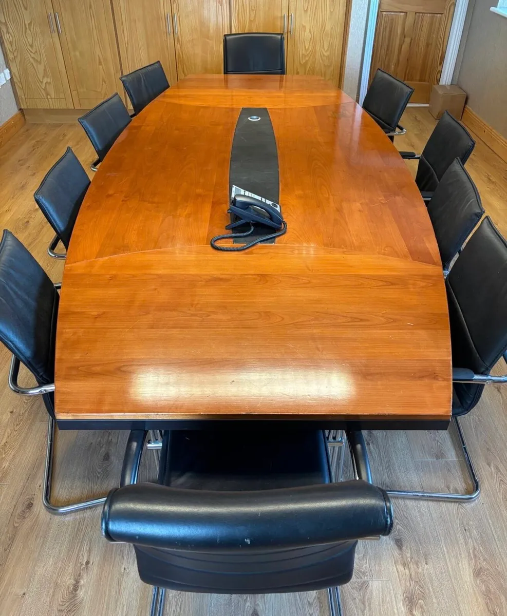 Boardroom table and chair - Image 2