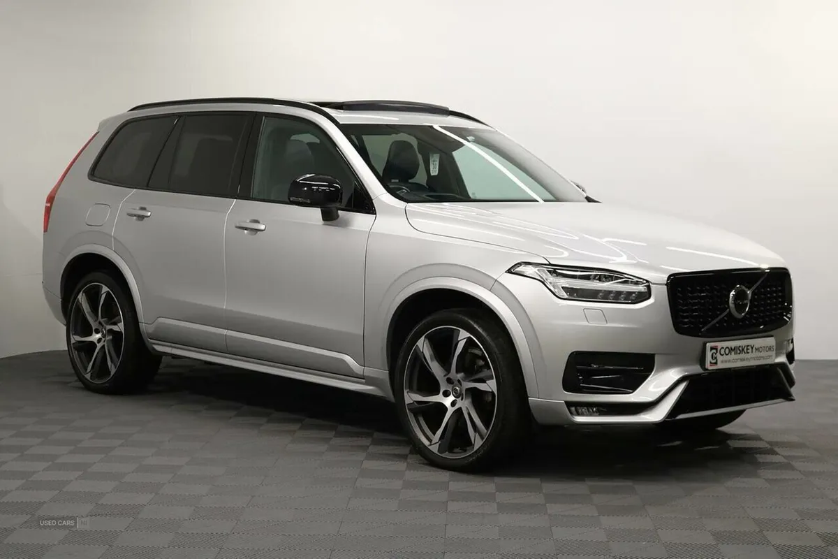 Volvo XC90 B5 MHEV R-Design Pro - Image 1