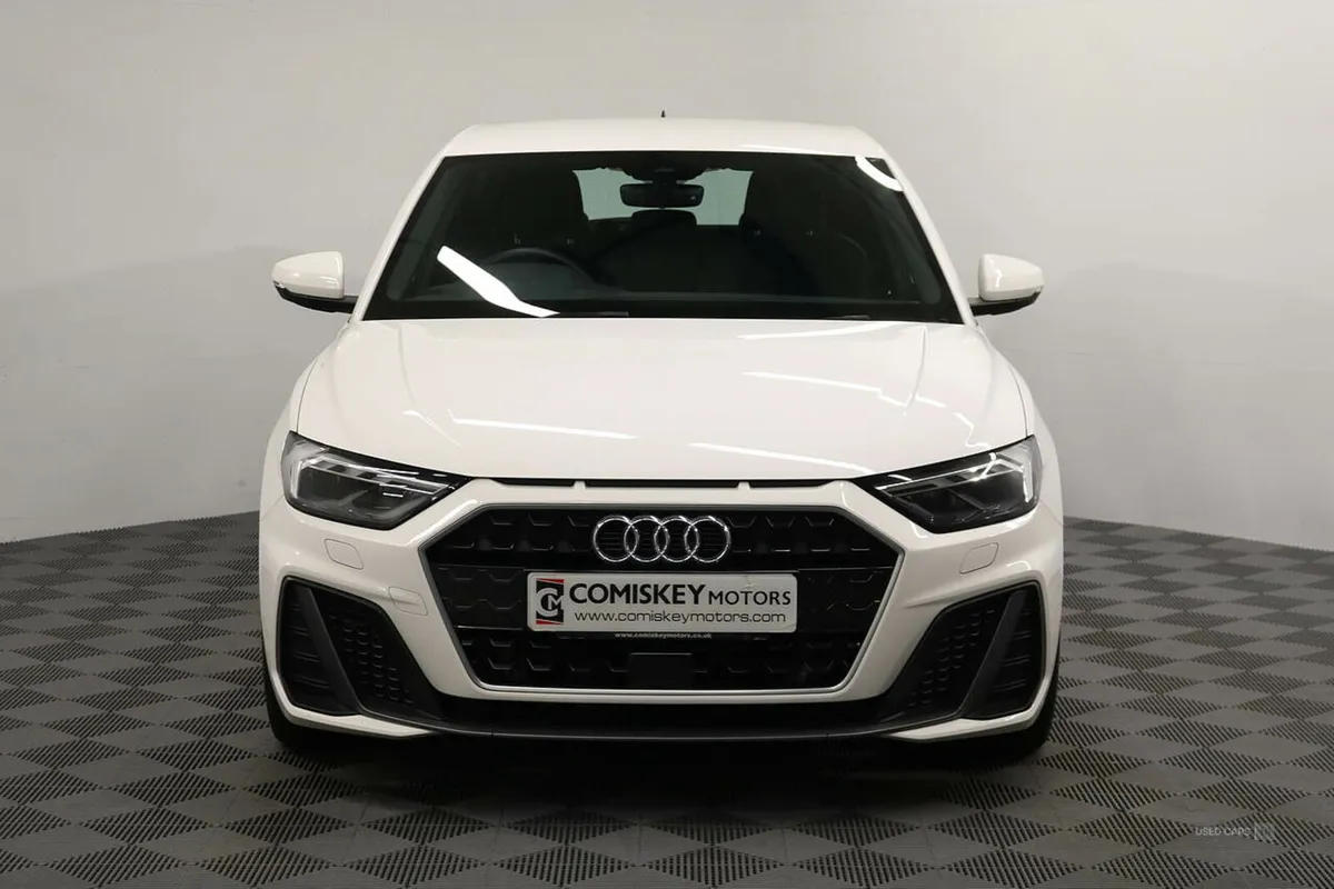Audi A1 TFSI S line - Image 2