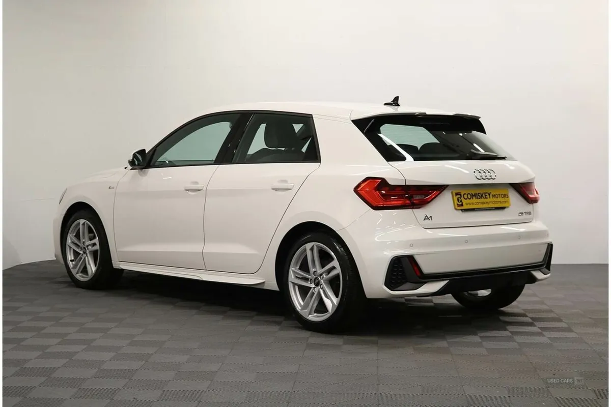 Audi A1 TFSI S line - Image 4