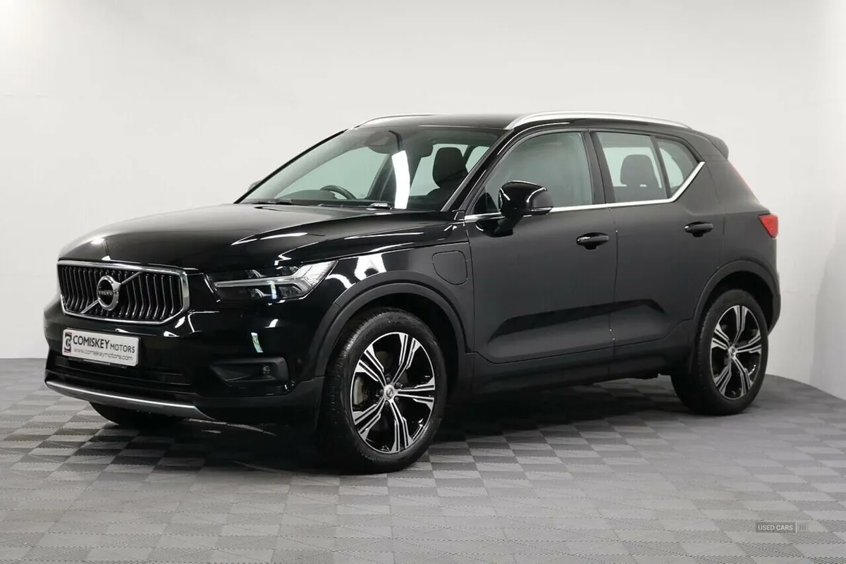 Volvo XC40 h T5 Twin Engine Inscription Pro - Image 3