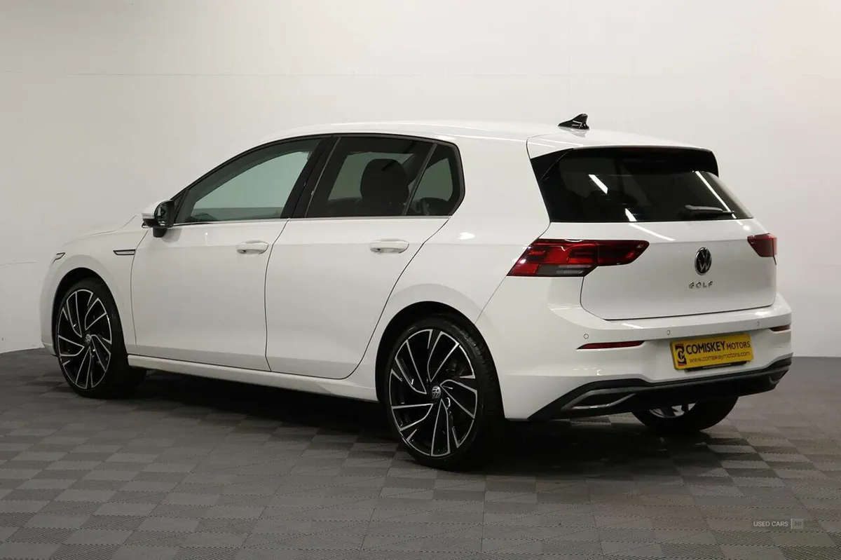 Volkswagen Golf TDI Style - Image 4