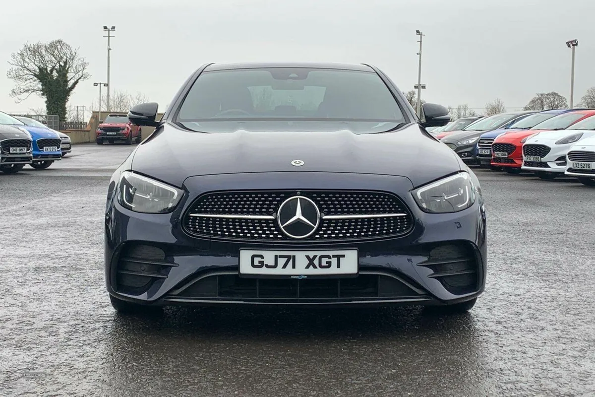 Mercedes-Benz E-Class 2.0 E220d AMG Line Night Edi - Image 4
