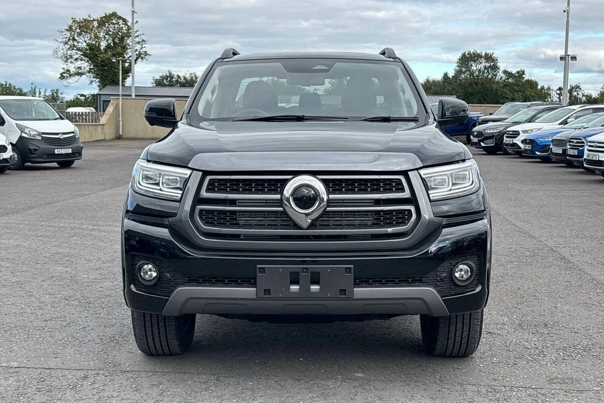 GWM Other Ultra 2.4 Diesel Turbo in Crystal Black - Image 4