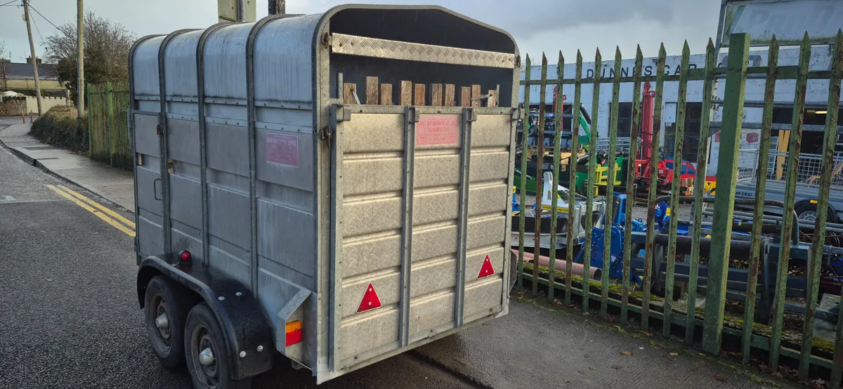 Livestock box - Image 2