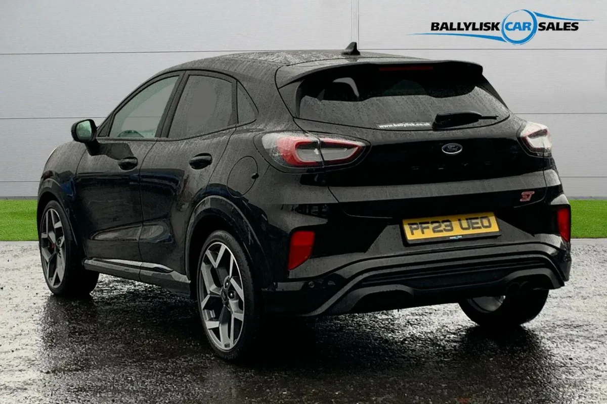 Ford Puma 1.5 ST Petrol Manual (200 ps) in Black w - Image 2