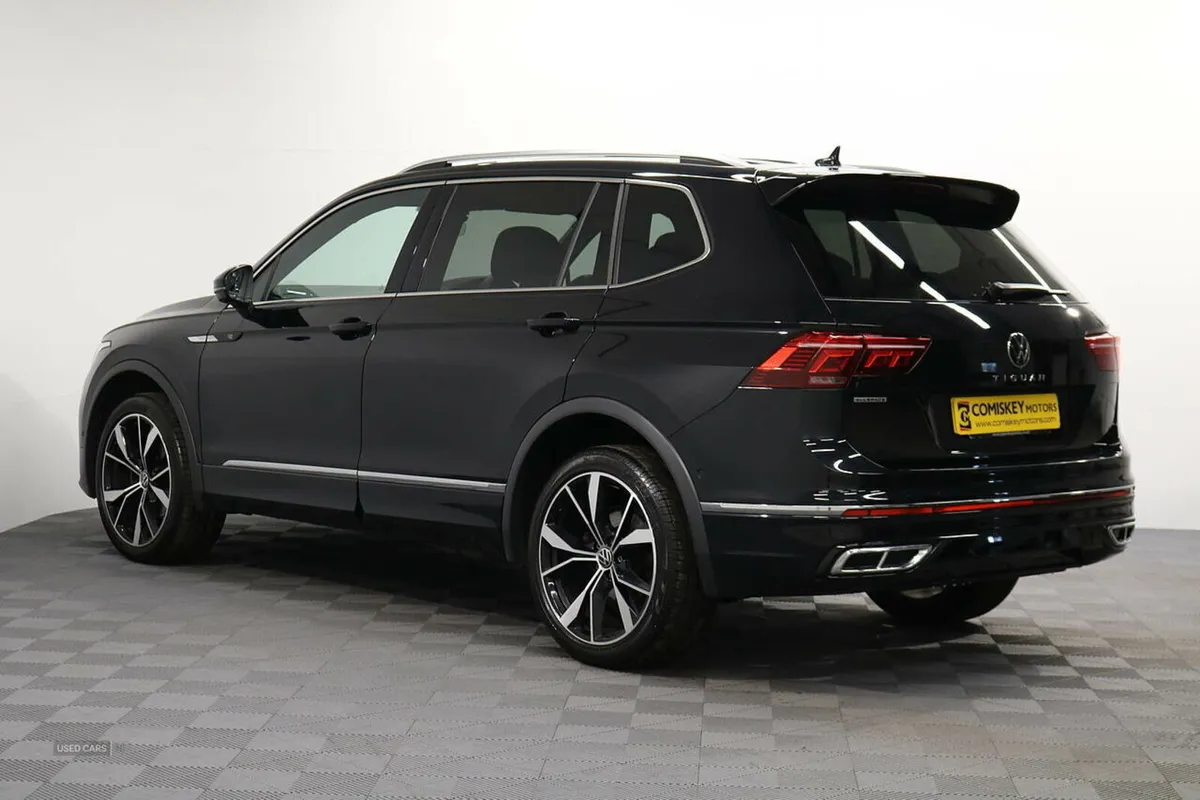 Volkswagen Tiguan Allspace TDI R-Line - Image 4
