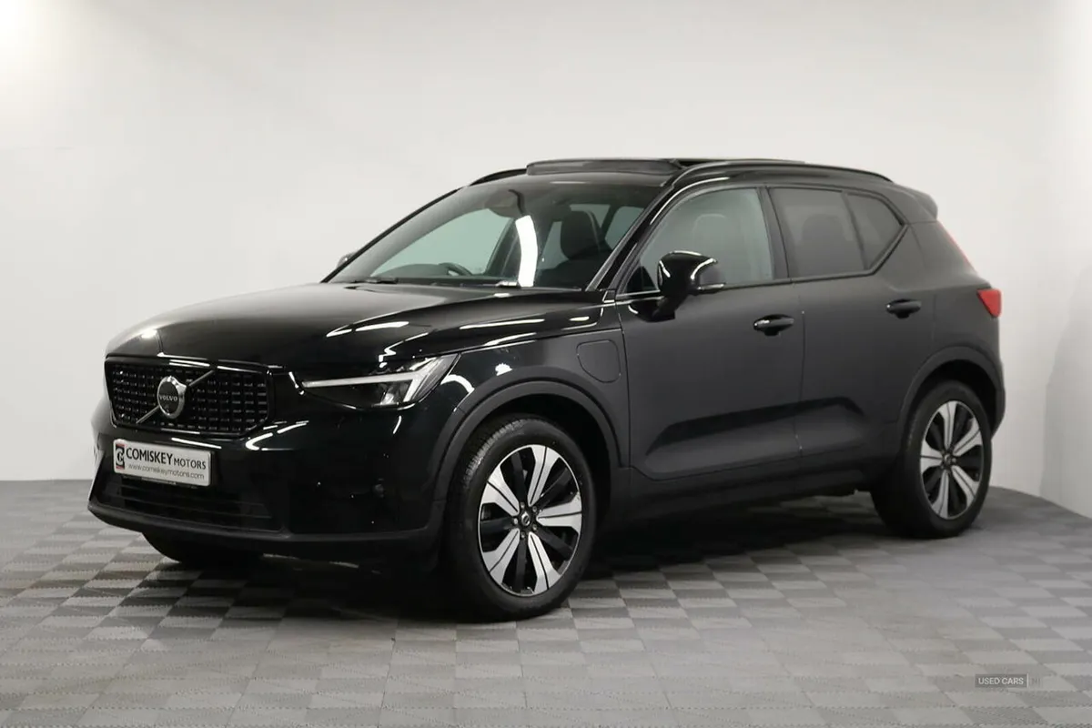 Volvo XC40 h T5 Ultimate Dark - Image 3
