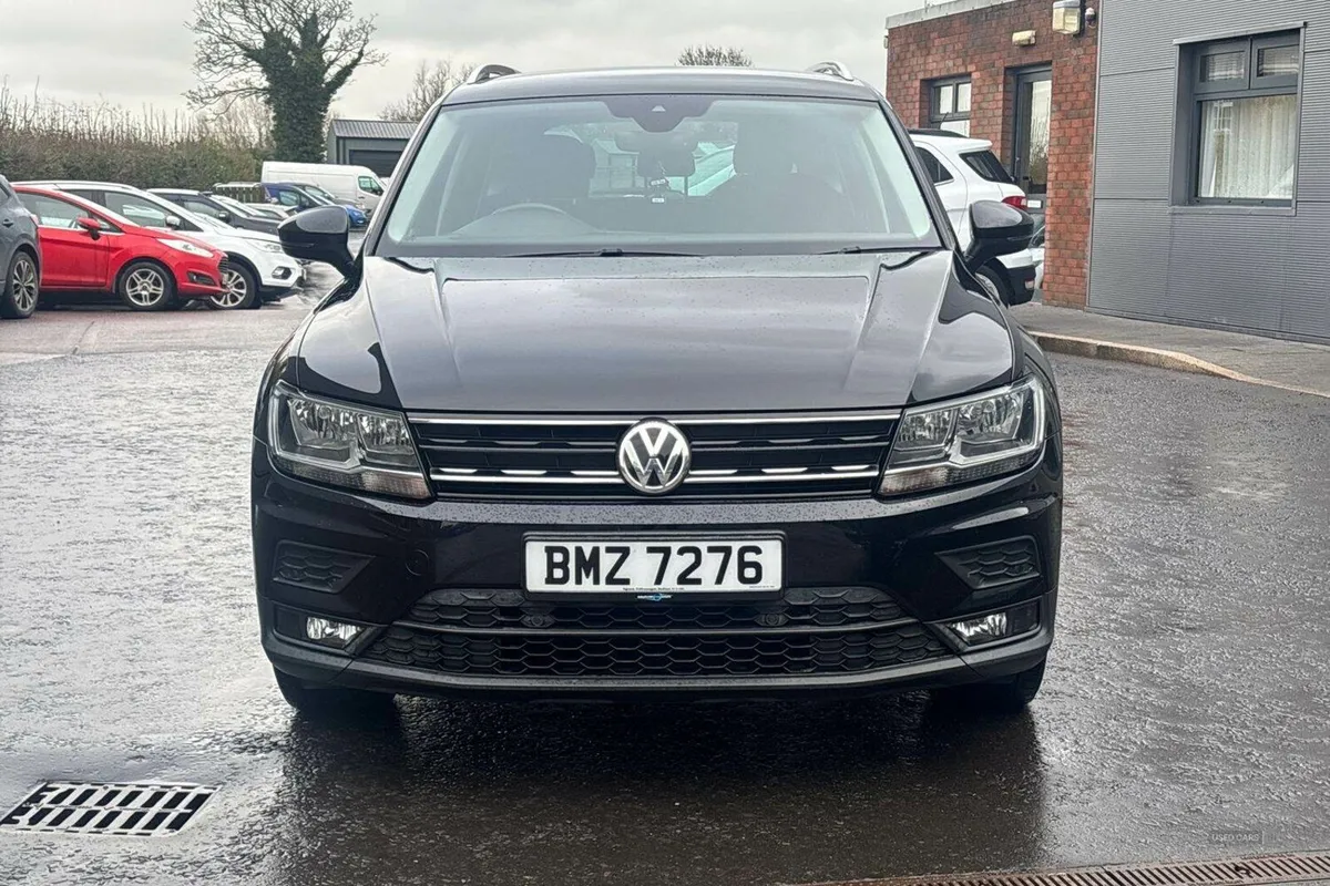 Volkswagen Tiguan 1.4 TSI 125PS SE Navigation in B - Image 4