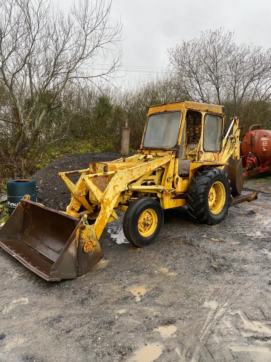 International digger - Image 1