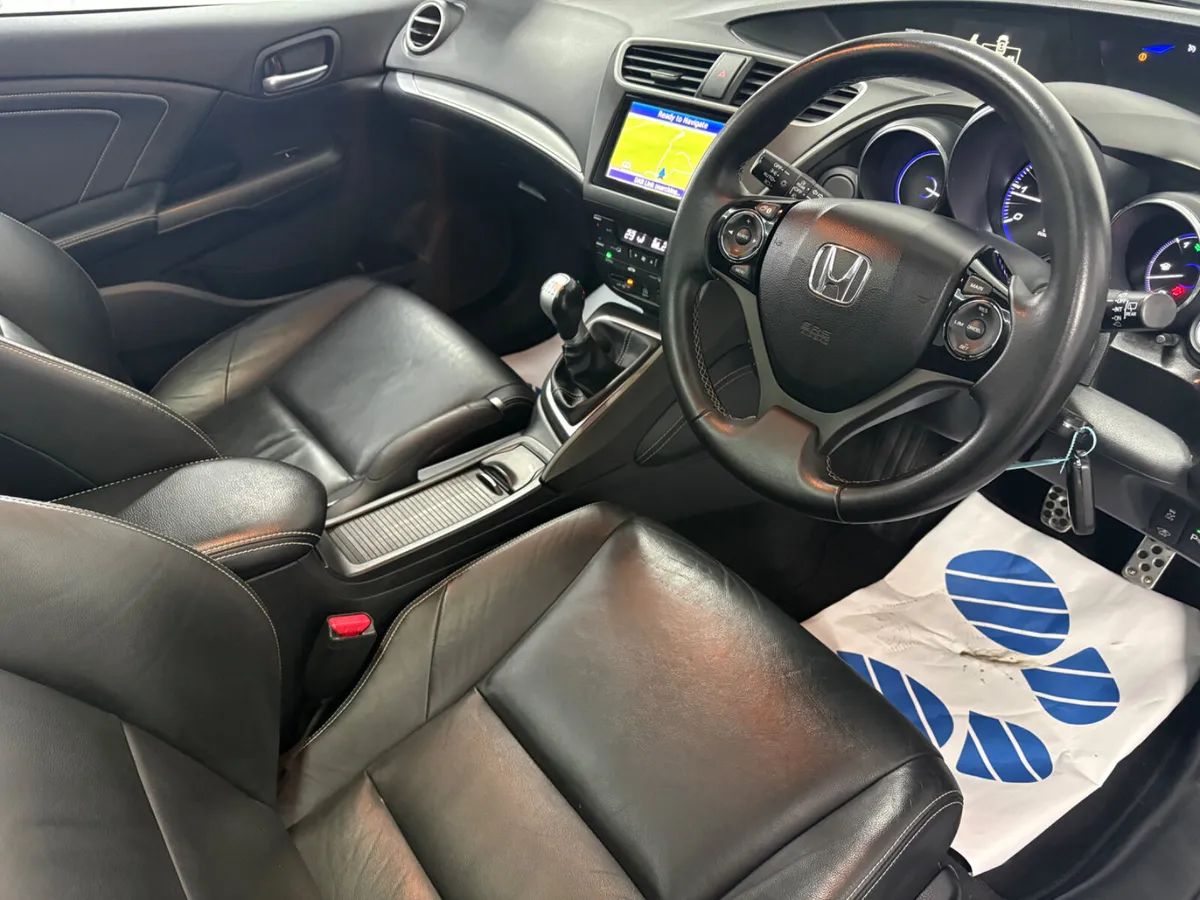 2015 Honda Civic I Dtec SR 1.6D - Image 3