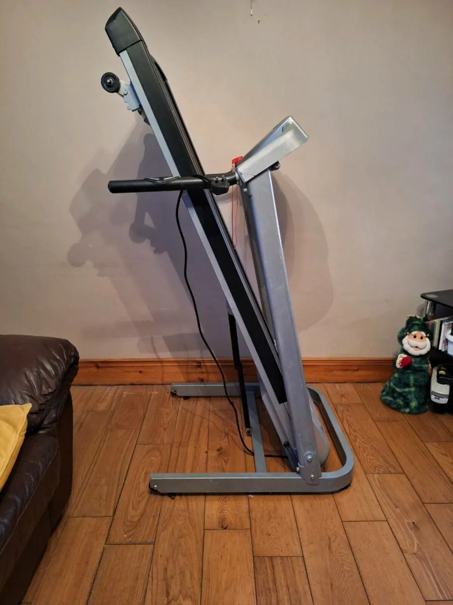 Treadmill - Image 1