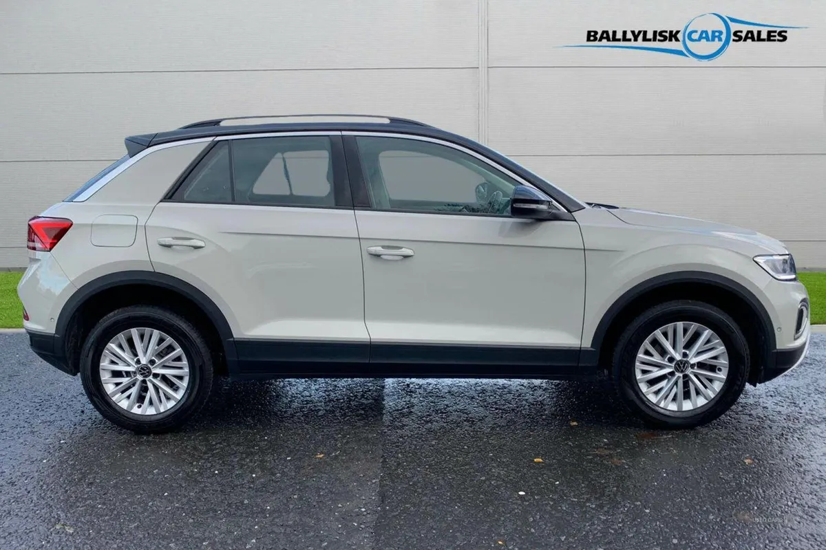 Volkswagen T-Roc 1.0 TSI 115PS Life in Grey with 6 - Image 3