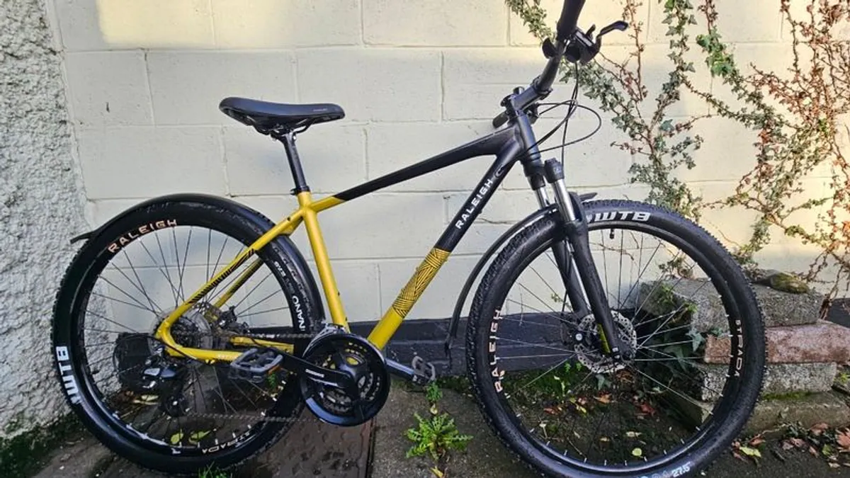 6 months old Raleigh Strada X Crossbar Mountain Bike - Image 1