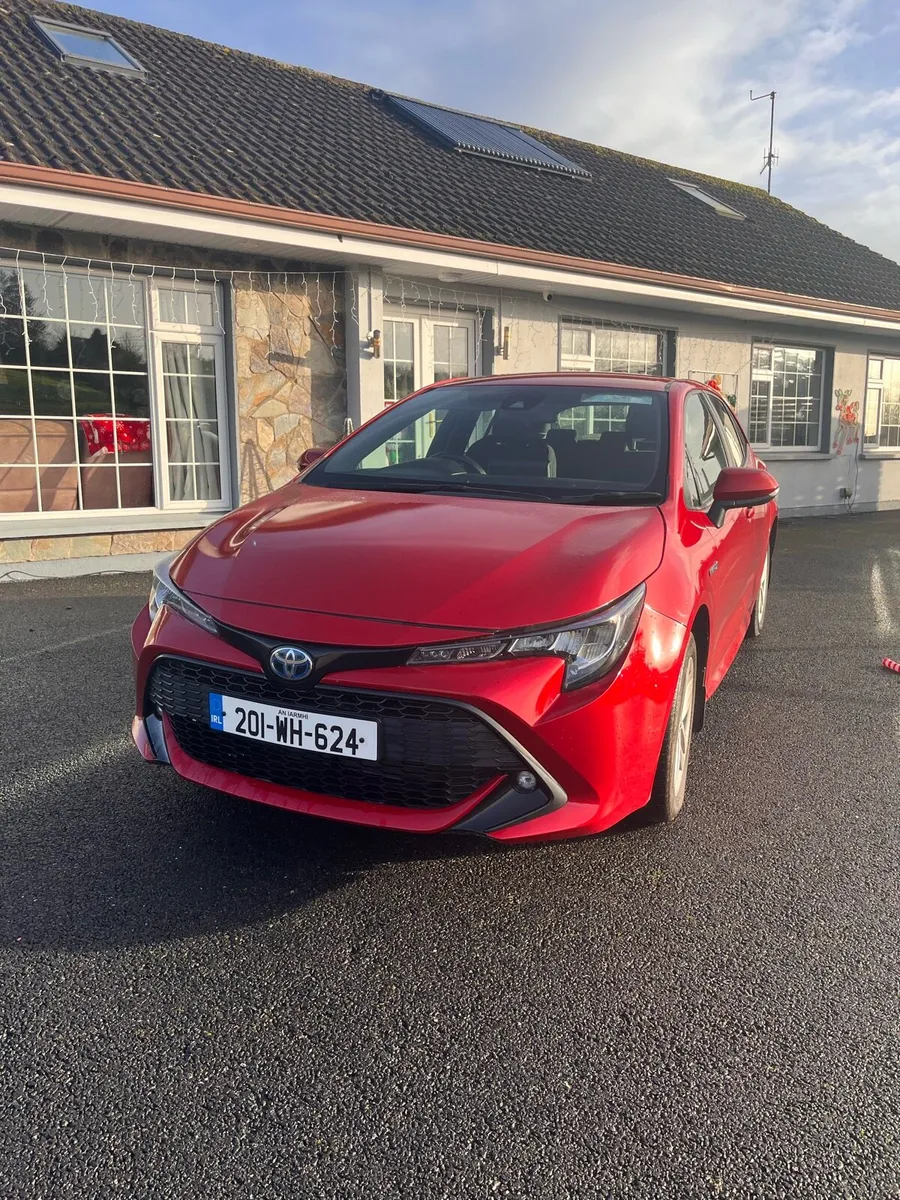 Toyota Corolla Luna  Hybrid 2020 - Image 1