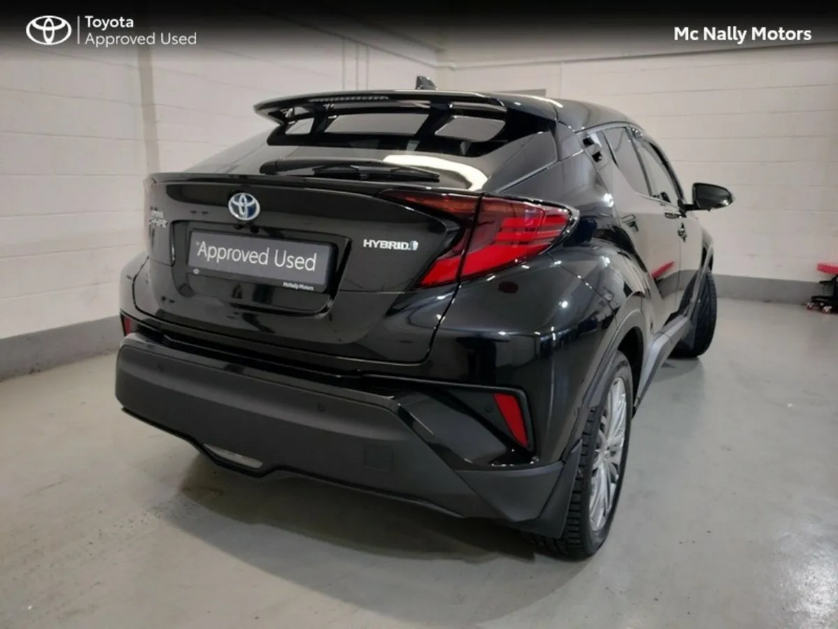 Toyota C-HR 1.8 HYBRID SOL 4DR AUTO TOP SPEC - Image 4
