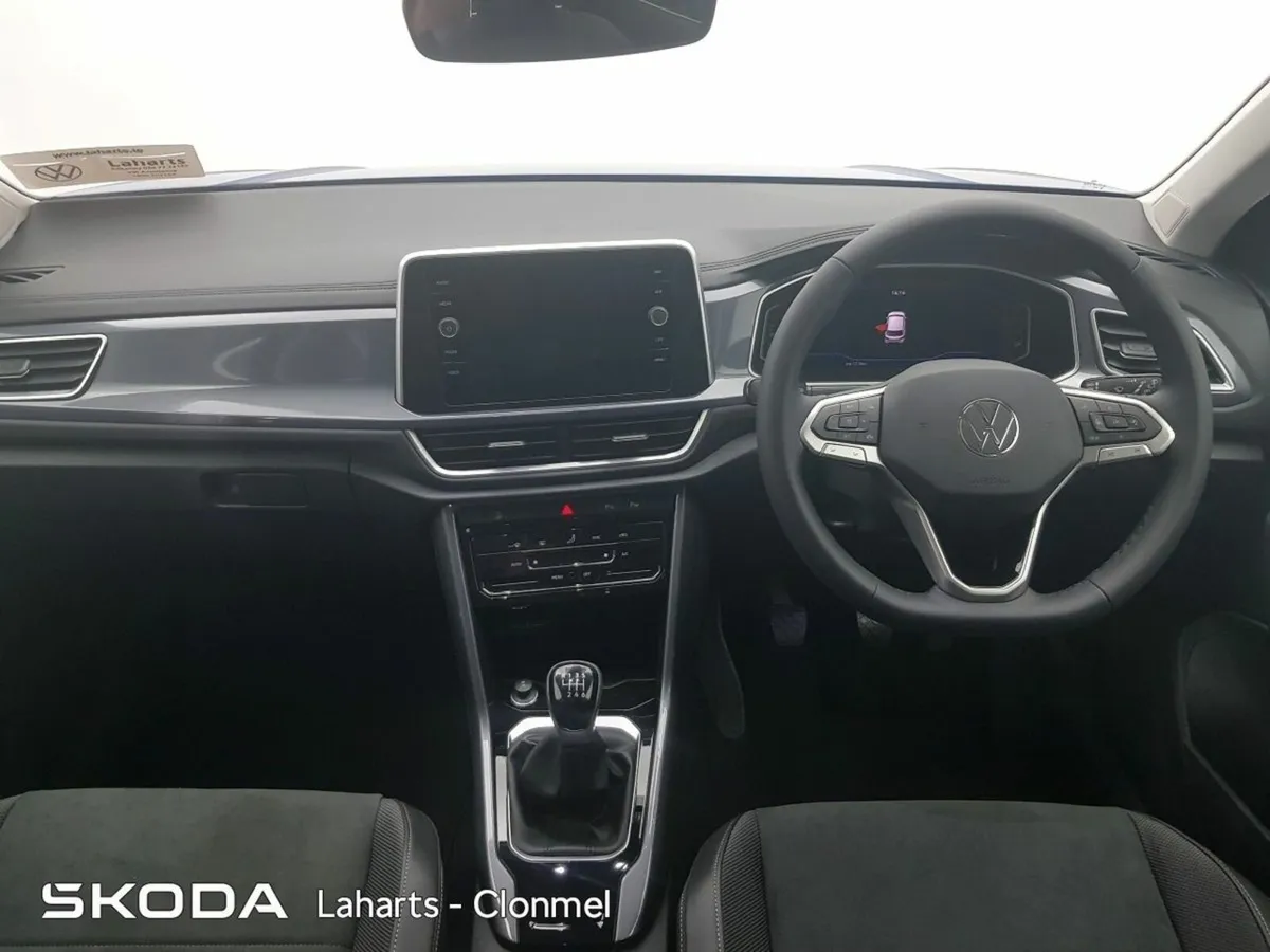 Volkswagen T-Roc STYLE 1.0 TSI M6F 110HP - Image 2
