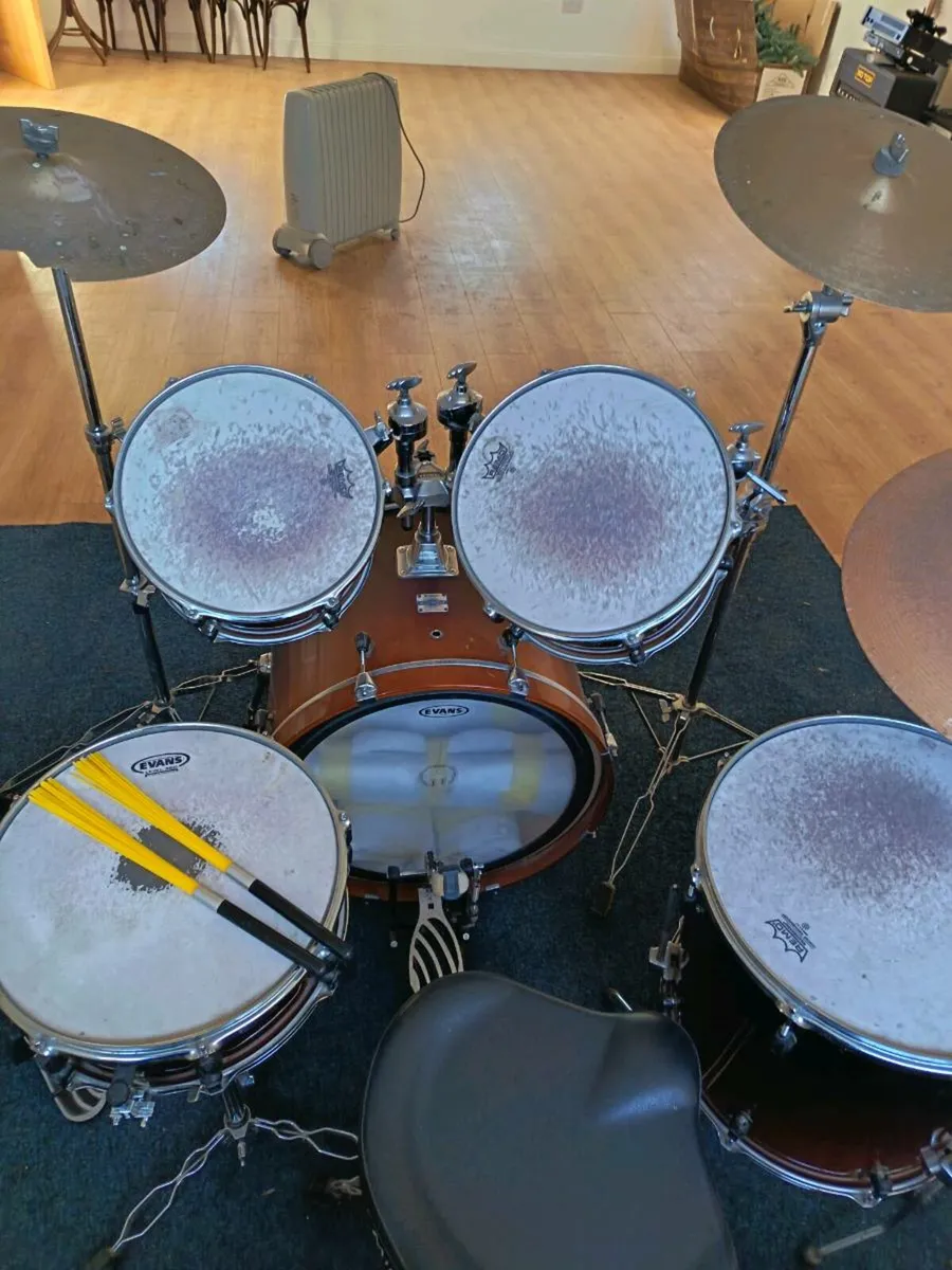 Yahama Drum Kit - Image 1