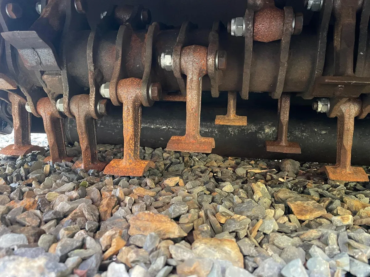 McConnel PA7700T 7.7 Metre Mounted Hedgecutter - Image 3