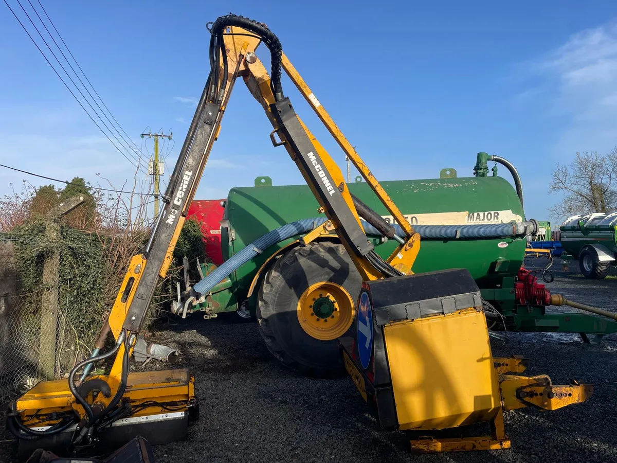 McConnel PA7700T 7.7 Metre Mounted Hedgecutter - Image 1