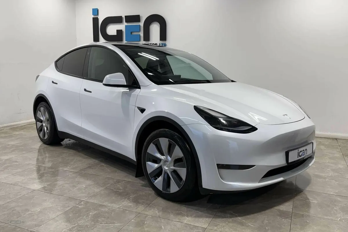 Tesla Model Y Long Range AWD 4WD 5dr - Image 3