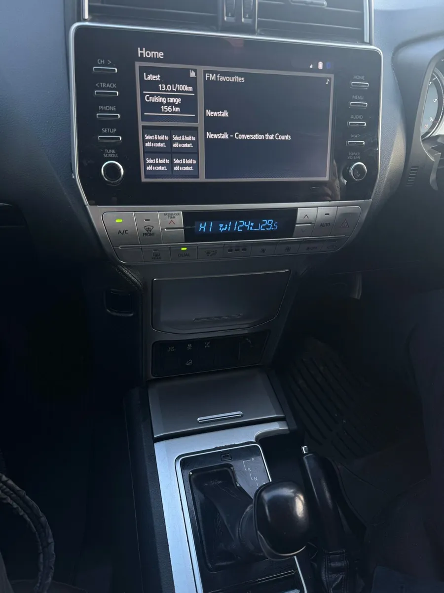 Land Cruiser,2023, 51km ,owner - Image 3