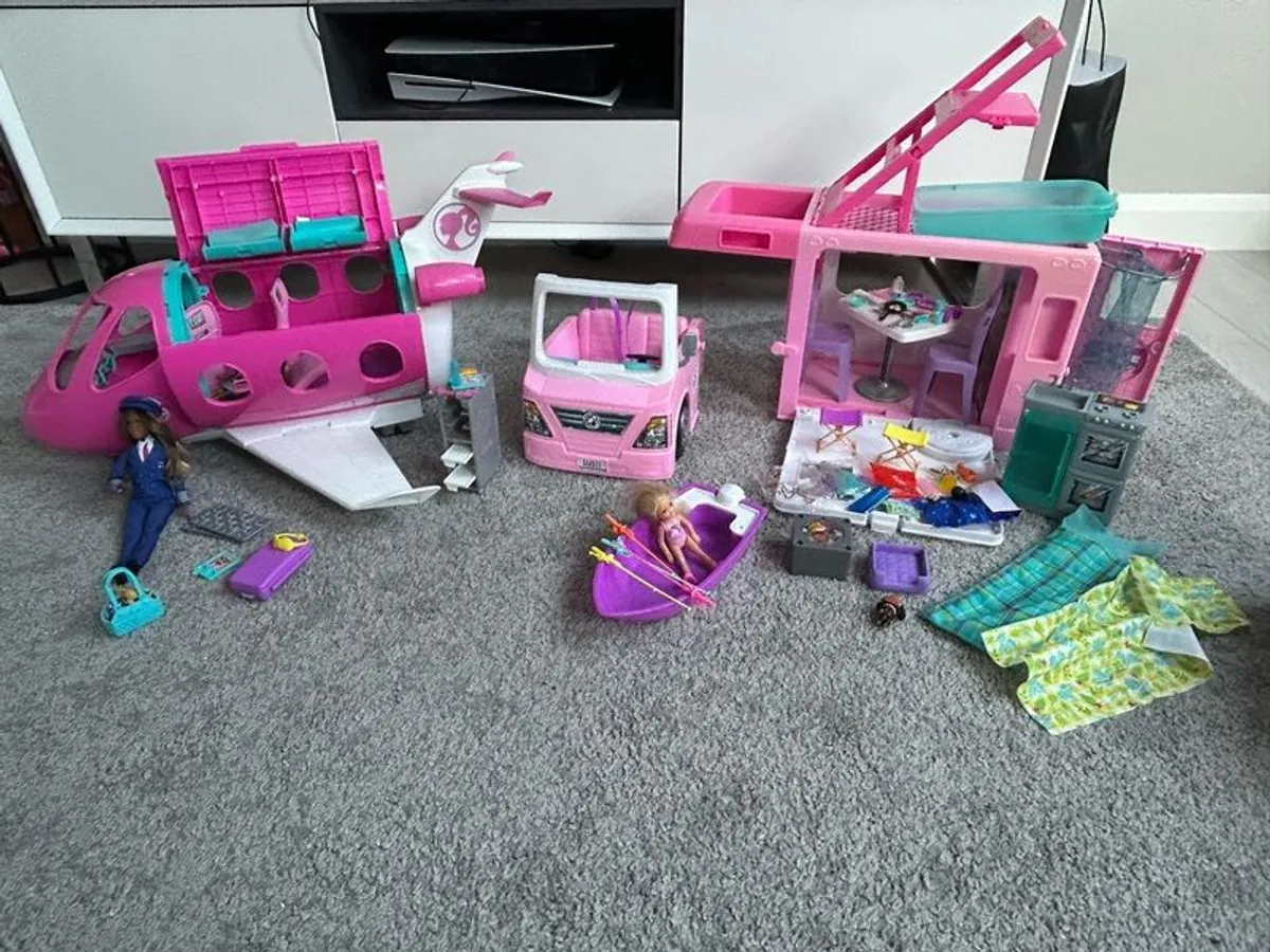 Barbie Camper van and plane - Image 1