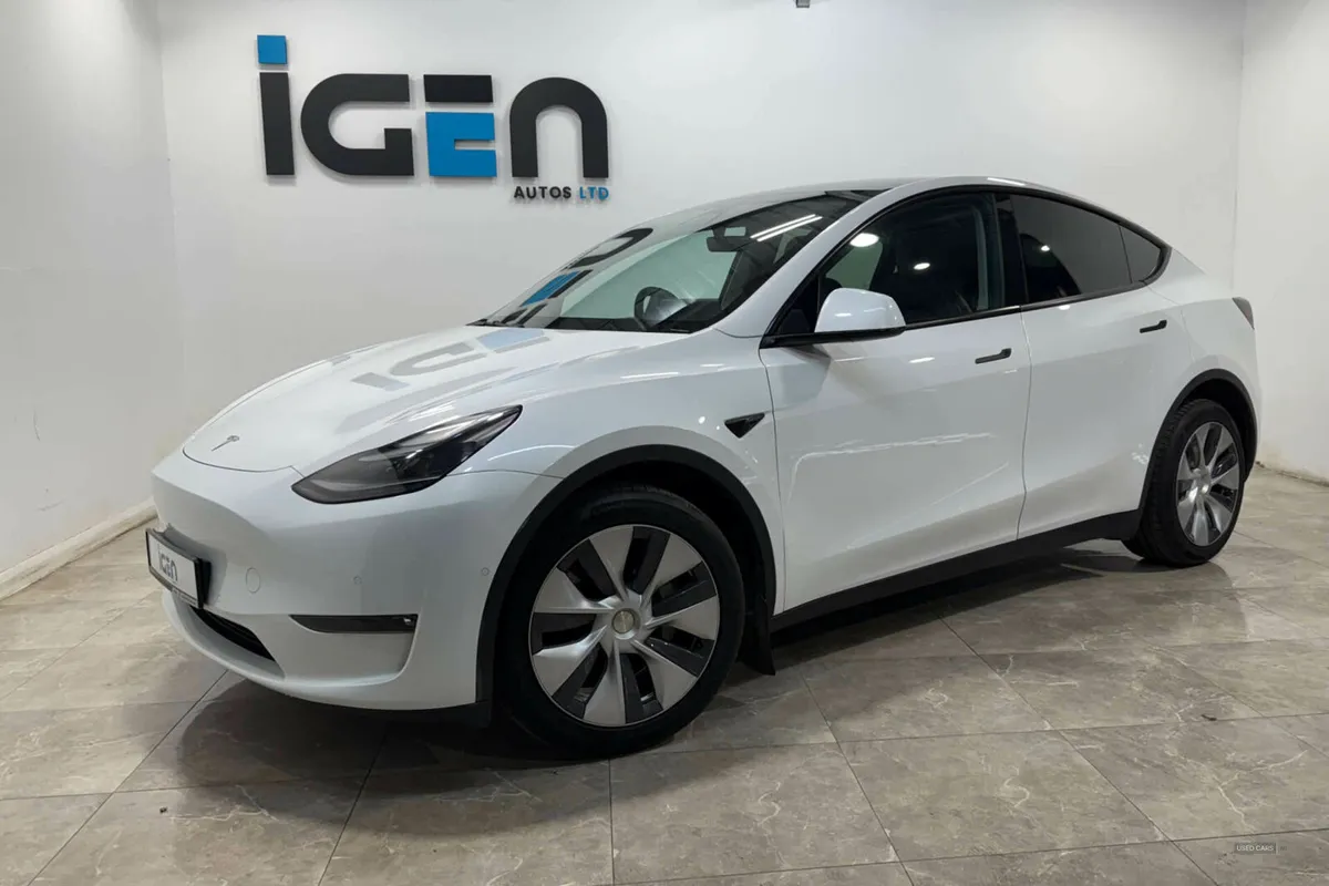 Tesla Model Y Long Range AWD 4WD 5dr - Image 1
