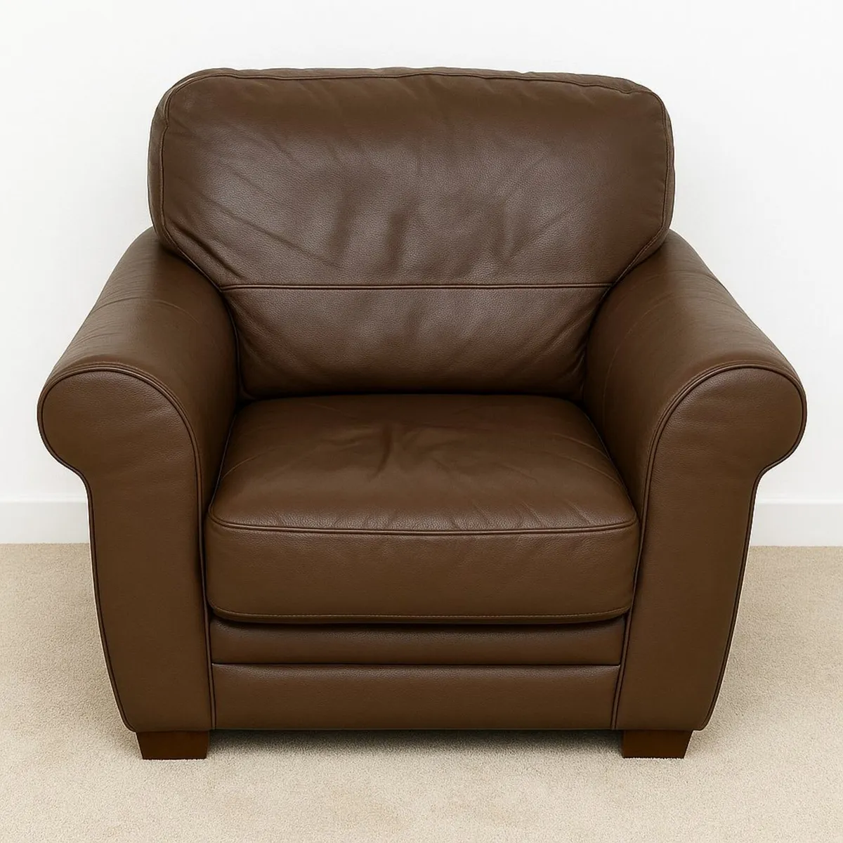 Two Seater Leather Settee + Two Chairs - Image 3