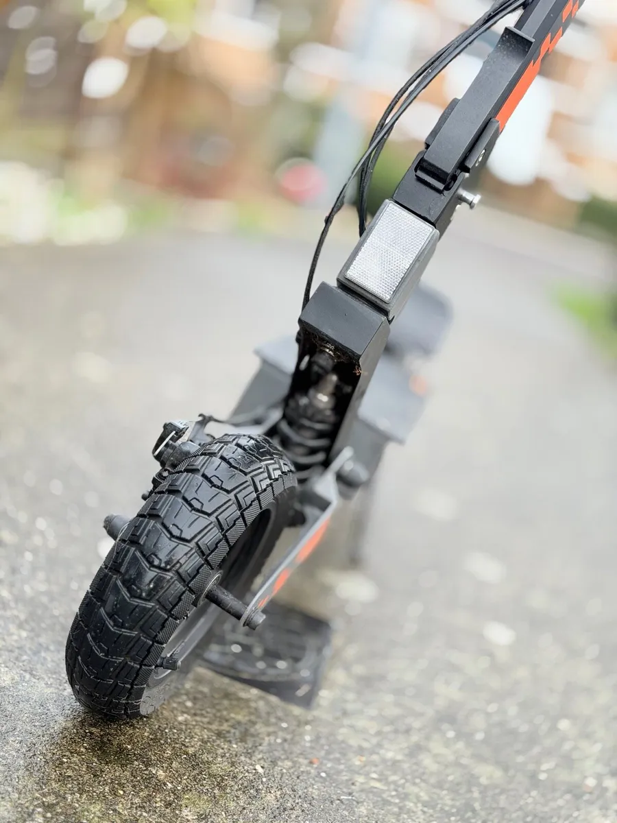 E scooter kukirin g2 - Image 4