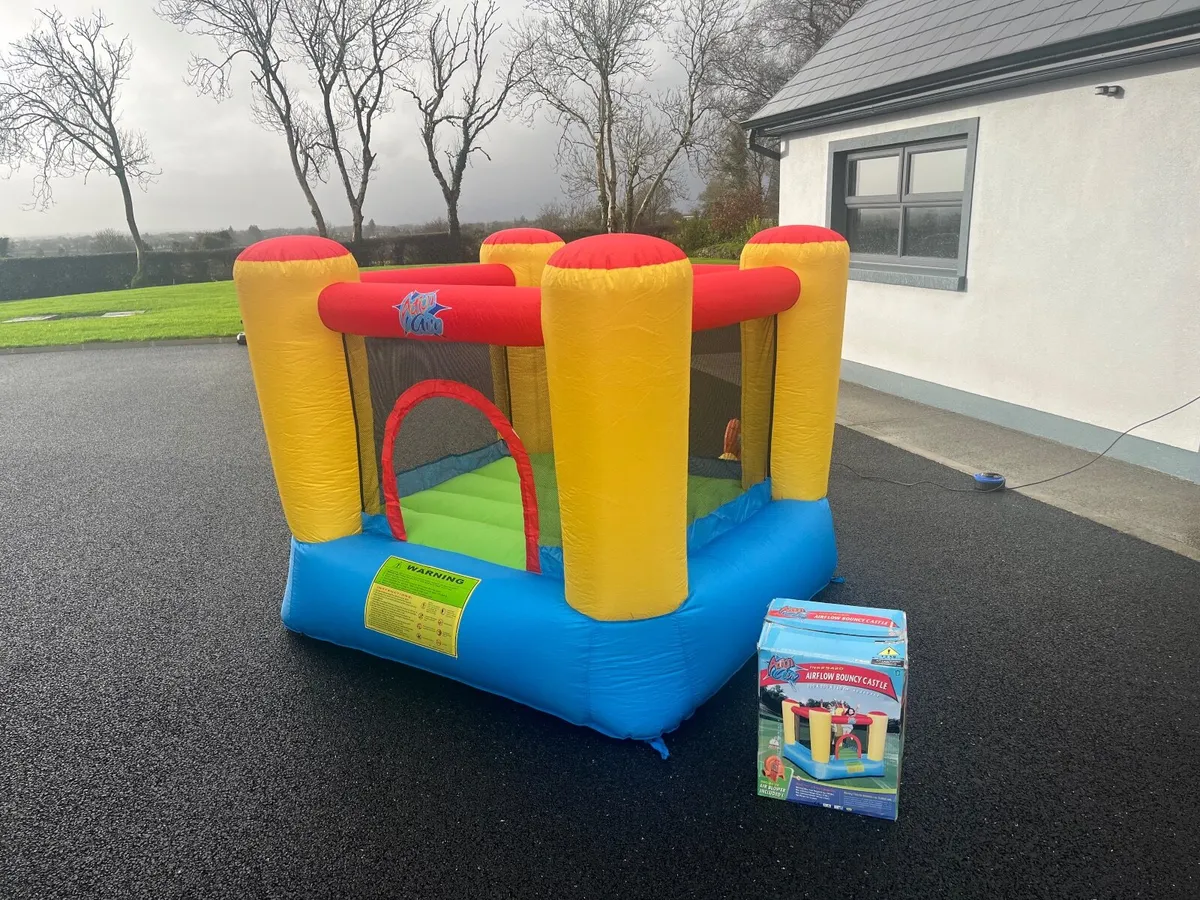 Airflow Bouncy Castle