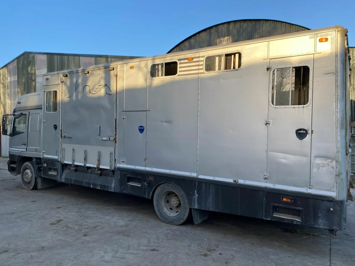 Horse lorry - Image 4