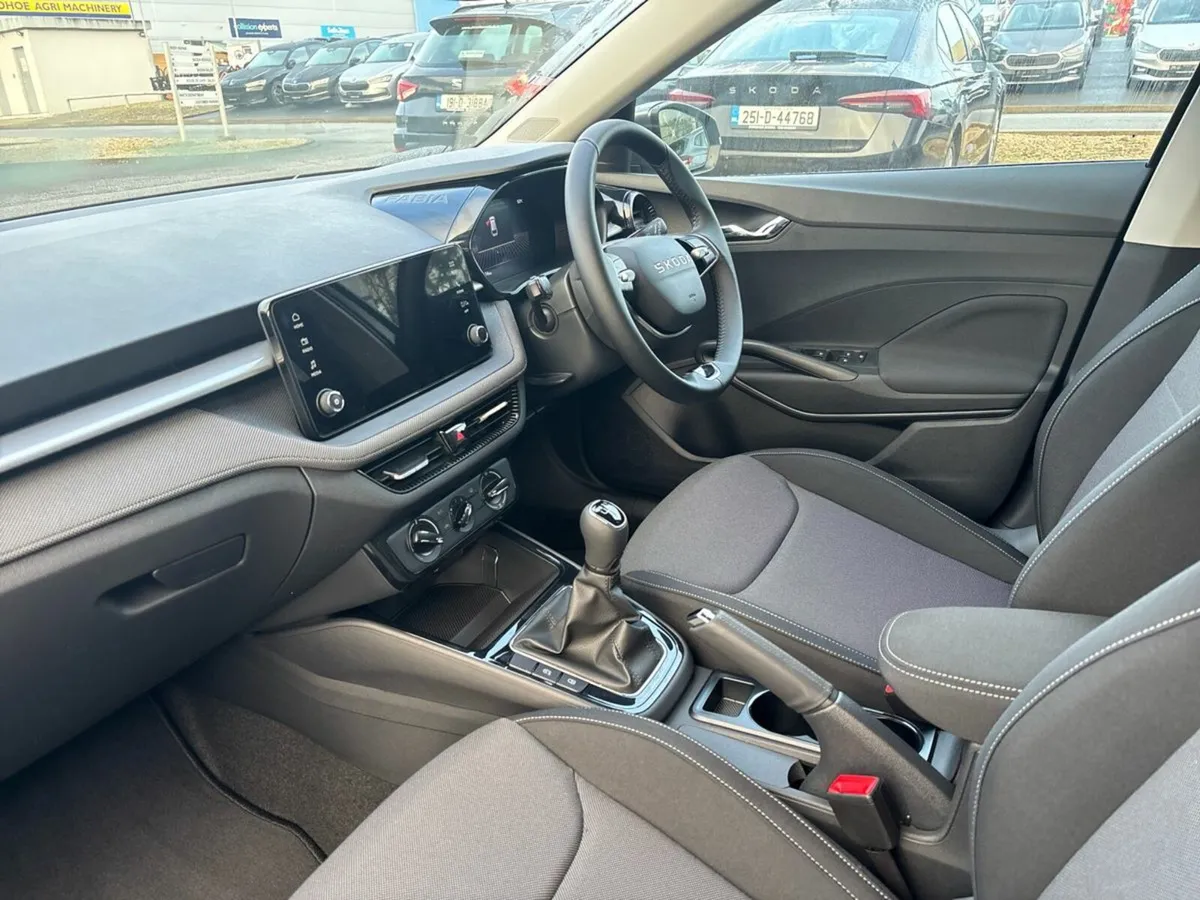 Skoda Fabia Selection 1.0MPI 80HP - Image 2