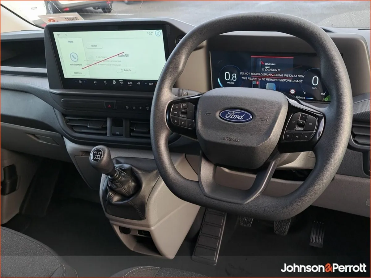 Ford Transit Custom MWB Trend 136 - Image 4