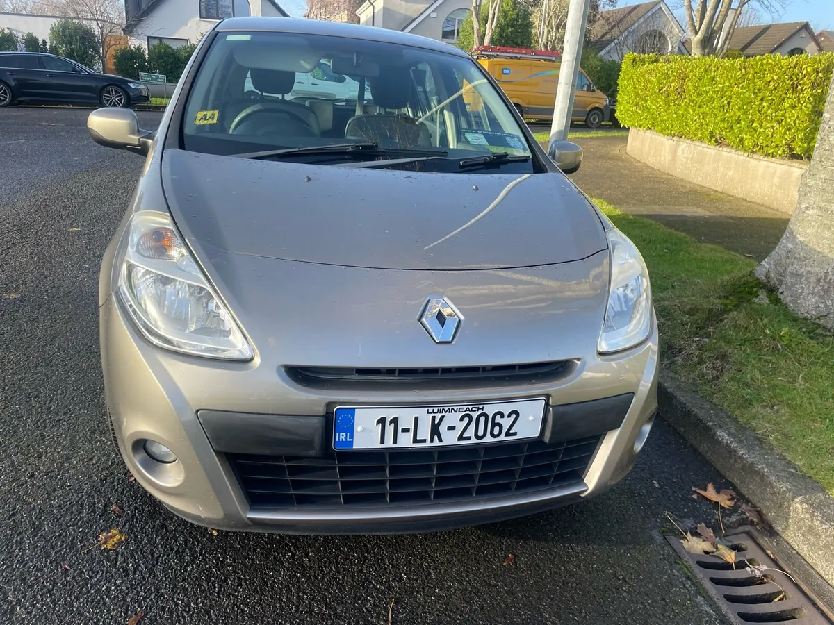 RENAULT CLIO 1.2 “ONE OWNER “NCT 8/26 IMMACULATE - Image 3