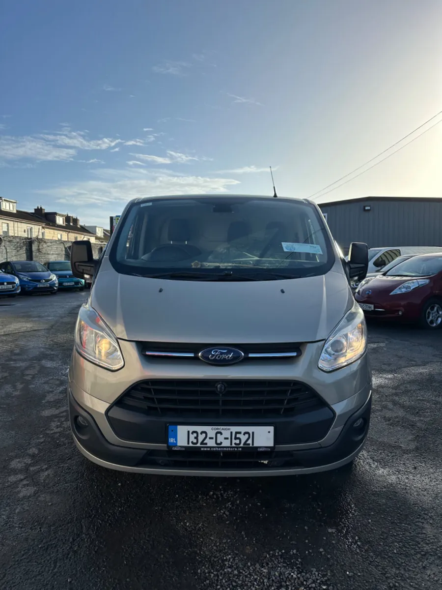2013 Ford Transit Custom 2.2 Diesel TAXed - Image 2