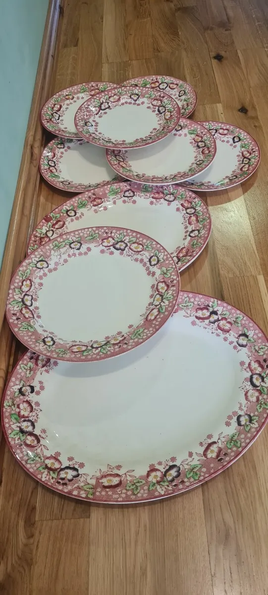 Vintage plates - Image 3