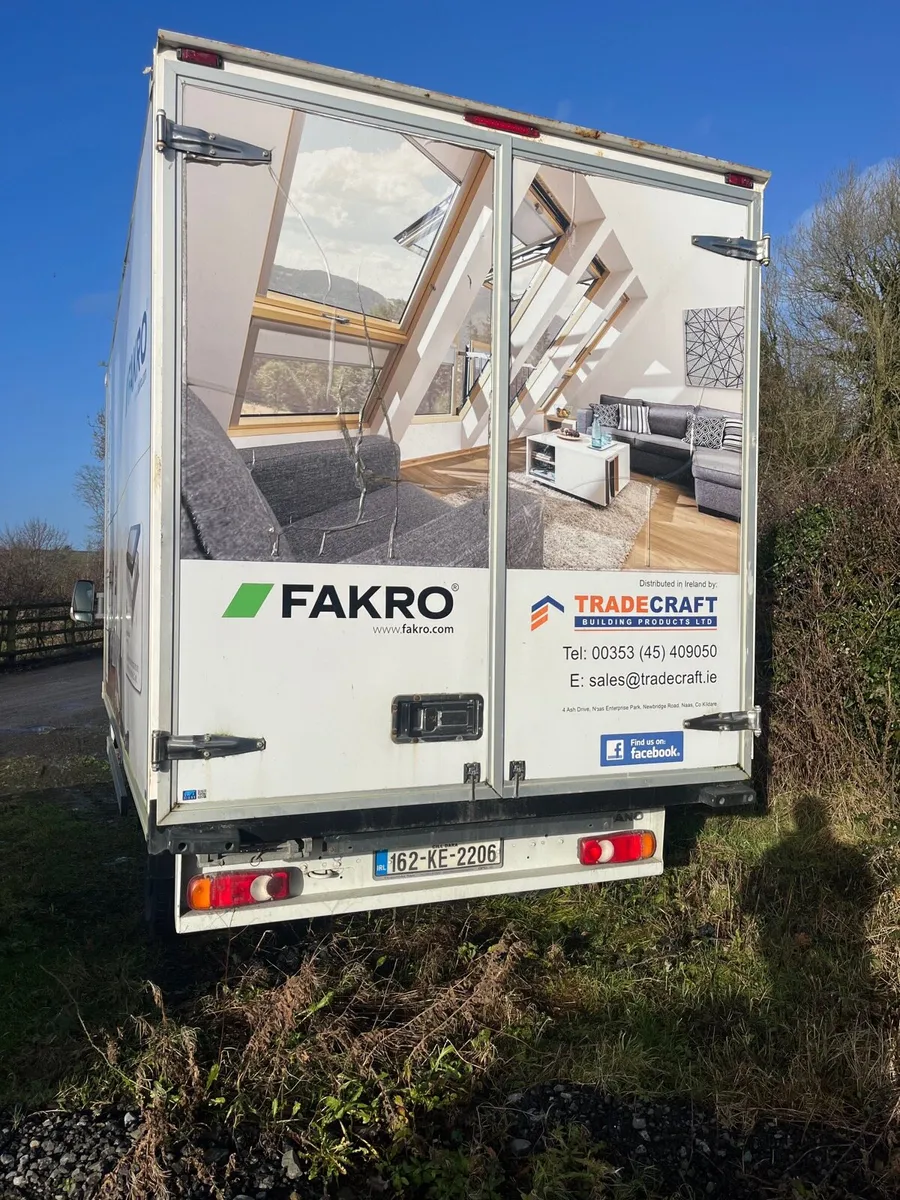 Renault F3500 box van - Image 3