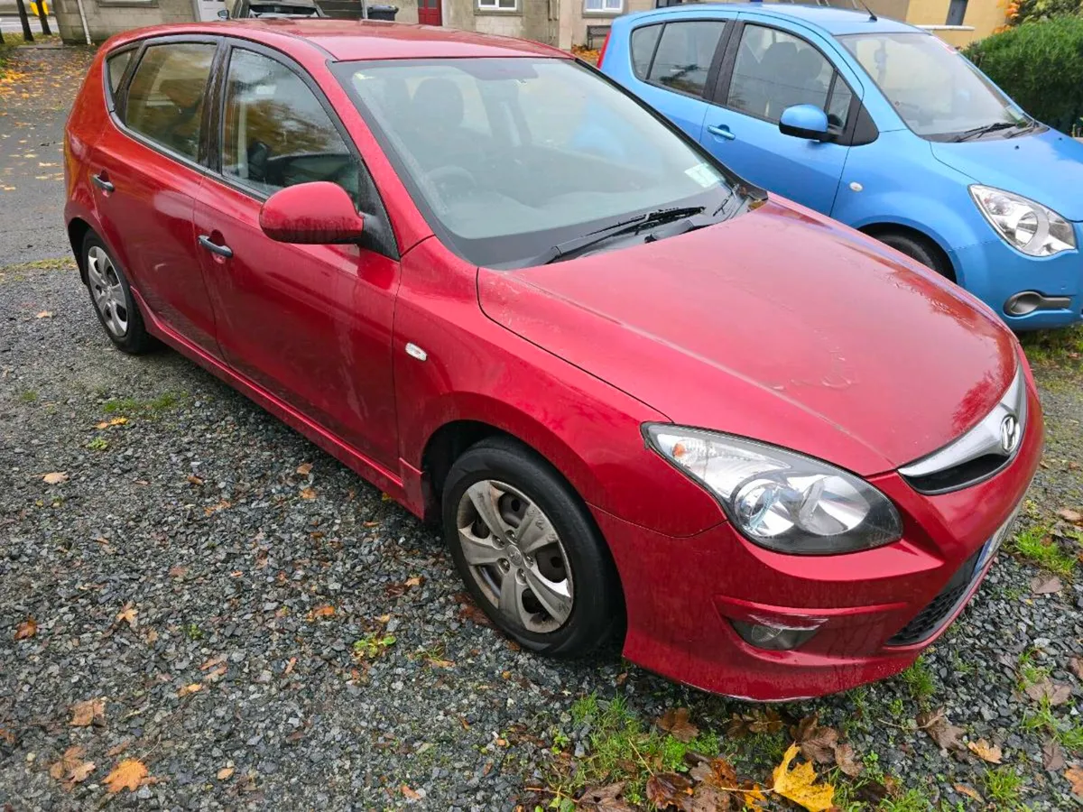Hyundai i30 1.6d CRDI - Image 2